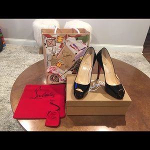 Patent leather pep toe Christian Louboutin heels